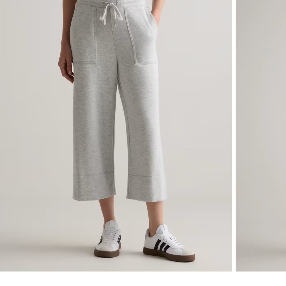 Quince Light Gray Cropped Sweatpants, Hoodie and Shorts (3 pieces!)